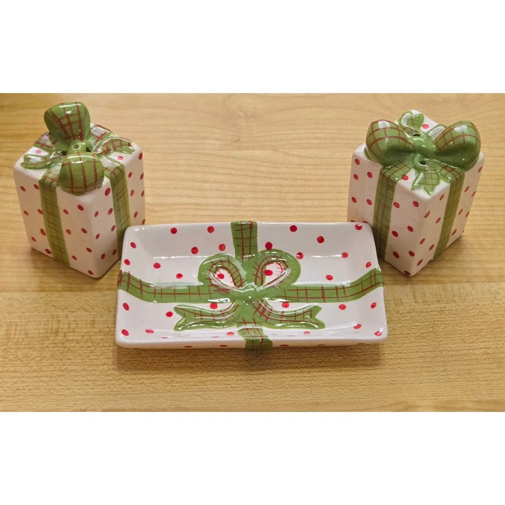 Kirklands Christmas Gift Box Salt Pepper Shaker Set with Tray Ceramic NEW